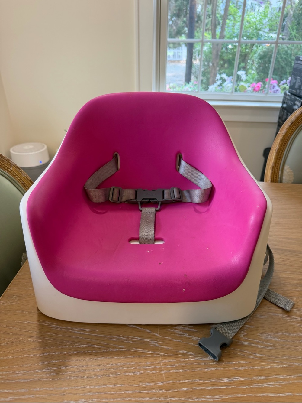 OXO Booster Seat - Pink